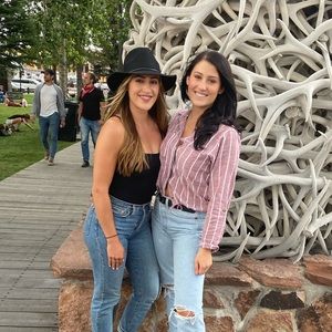 Meet your Posher, Christiane